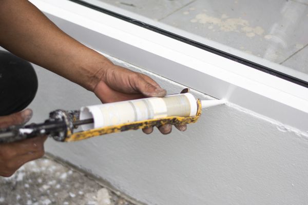 Cost of Caulk Replacement in New Orleans